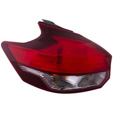 Tail Light Left Driver Fits 2018-2020 Nissan Kicks Incandescent NI2804116